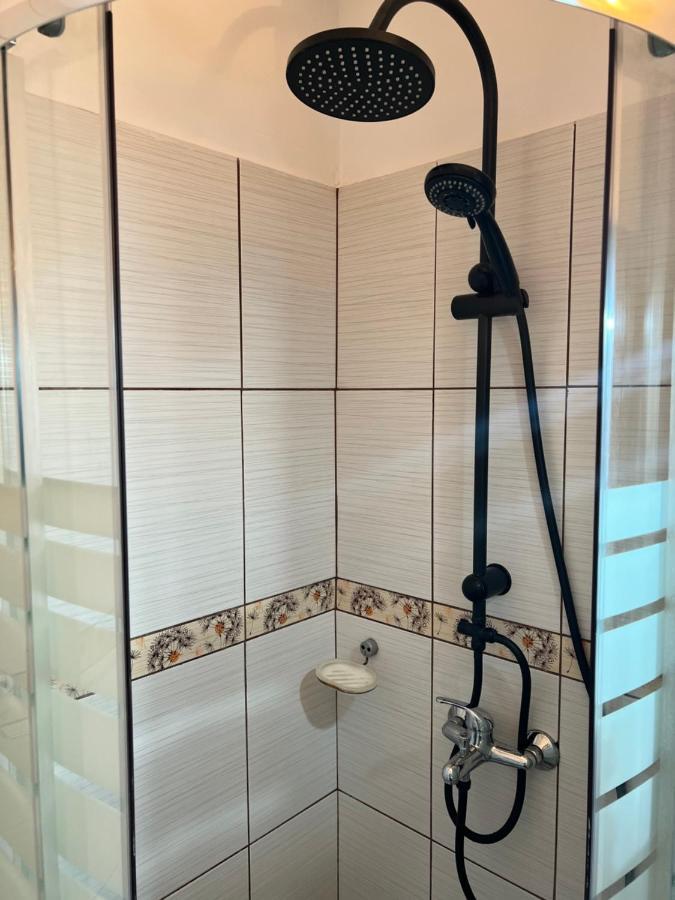 Miha Modern And Central Apartament Malul Muresului Arad Zewnętrze zdjęcie
